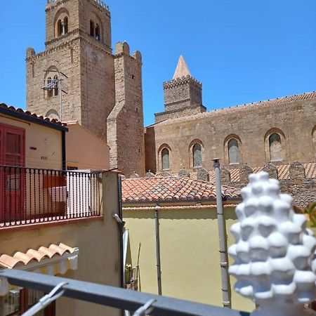 Balcone Delle Mura Cefalu Luaran gambar